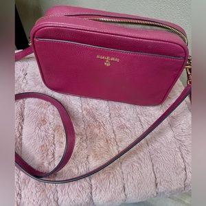 Michael Kors Jet Set Charm East West Leather Camera Crossbody